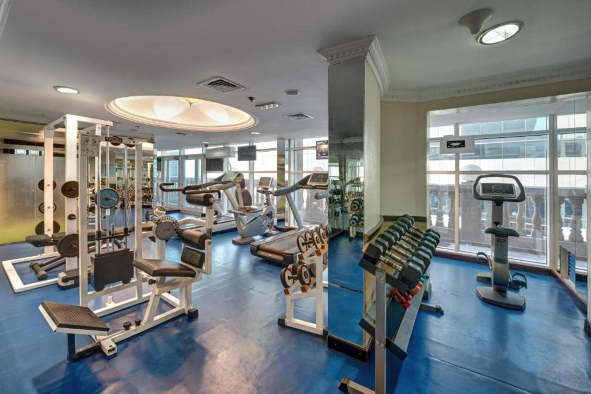 Hotel Emirates Grand Luxury Dubai